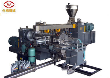 Chiny W pełni automatyczna maszyna do wytłaczania tworzyw sztucznych, maszyna do granulacji PCV Heavy Duty fabryka